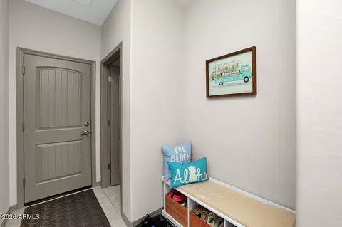 Entry Way - 6315 S 24th Pl, Phoenix, AZ 85042 photo 3 of 3