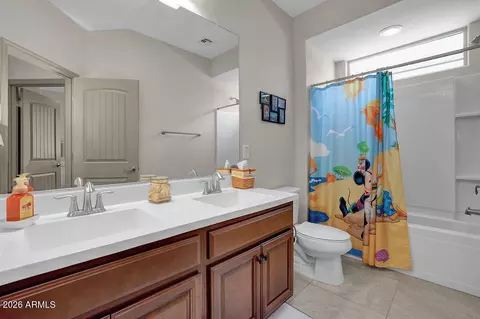 Bath - 6315 S 24th Pl, Phoenix, AZ 85042 photo 4 of 5