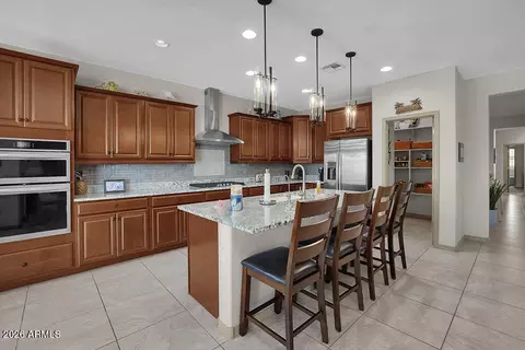 Kitchen - 6315 S 24th Pl, Phoenix, AZ 85042 photo 3 of 4