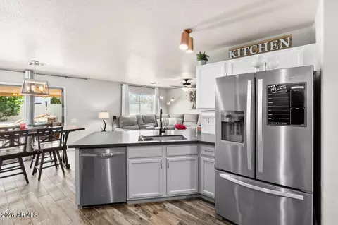 Kitchen - 8707 E Natal Ave, Mesa, AZ 85209 photo 3 of 4