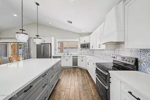 Kitchen - 517 E Merrill Ave, Gilbert, AZ 85234 photo 4 of 4