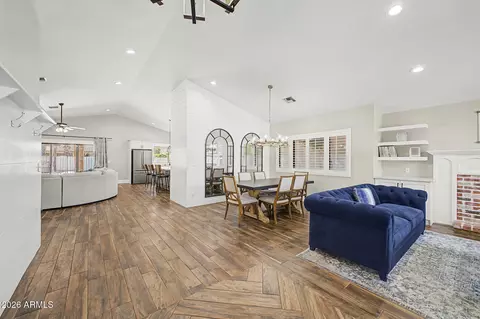 Entry Way - 517 E Merrill Ave, Gilbert, AZ 85234 photo 1 of 2