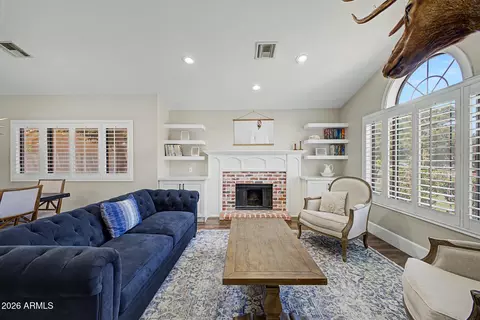 Living - 517 E Merrill Ave, Gilbert, AZ 85234 photo 2 of 3