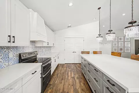 Kitchen - 517 E Merrill Ave, Gilbert, AZ 85234 photo 3 of 4