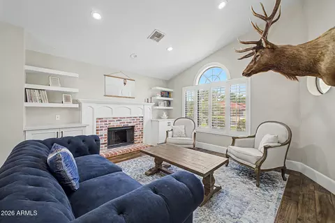Living - 517 E Merrill Ave, Gilbert, AZ 85234 photo 1 of 3