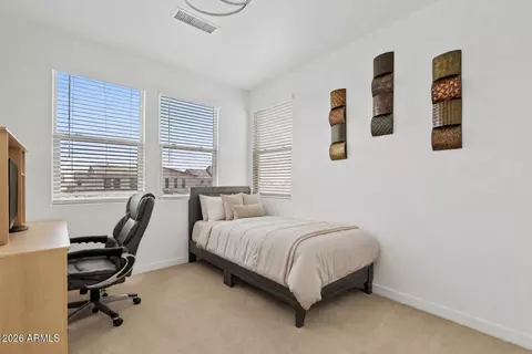 Bedroom - 10204 E Thunderbolt Ave, Mesa, AZ 85212 photo 4 of 4