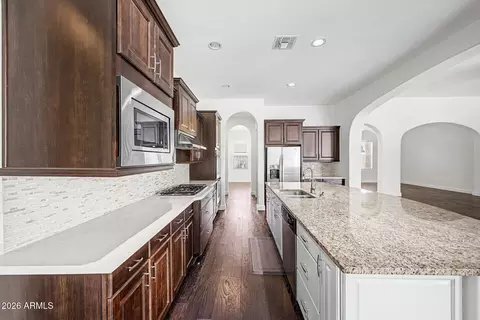 2923 E Constance Way, Phoenix, AZ 85042 photo 10