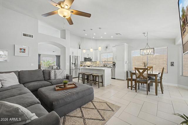 5975 W Alameda Rd, Glendale, AZ 85310