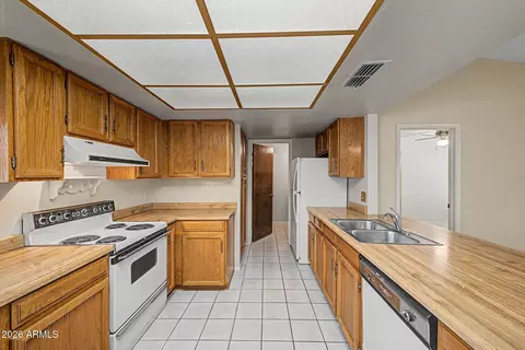 Kitchen - 3906 W Willow Ave, Phoenix, AZ 85029 photo 1 of 1