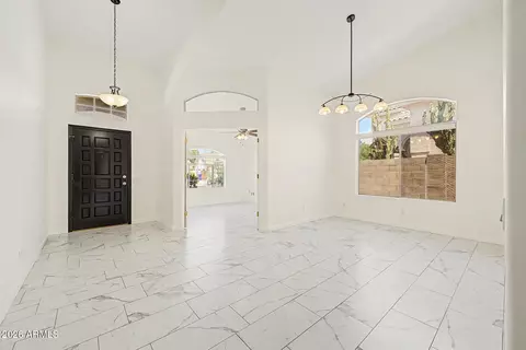 Living - 655 W Silver Creek Rd, Gilbert, AZ 85233 photo 1 of 3