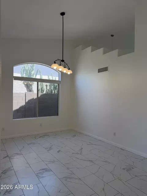 Dining - 655 W Silver Creek Rd, Gilbert, AZ 85233 photo 1 of 1