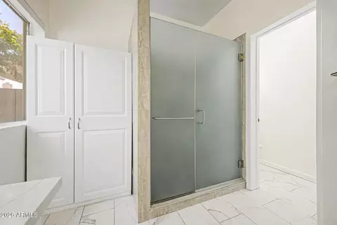 Bath - 655 W Silver Creek Rd, Gilbert, AZ 85233 photo 1 of 4