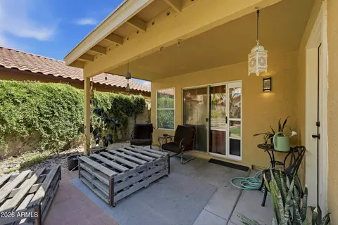 Exterior - 1330 E Angela Dr, Phoenix, AZ 85022 photo 3 of 6