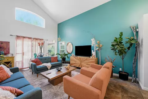 Living - 1330 E Angela Dr, Phoenix, AZ 85022 photo 2 of 3