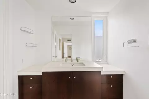 Bath - 1902 E Medlock Dr, Phoenix, AZ 85016 photo 7 of 7