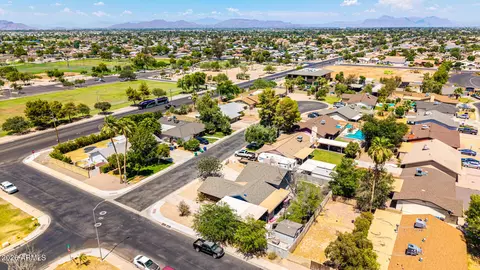 View/Area - 3117 E Gable Cir, Mesa, AZ 85204 photo 10 of 15