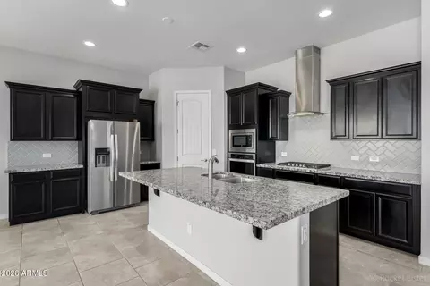 18926 W Solano Dr, Litchfield Park, AZ 85340