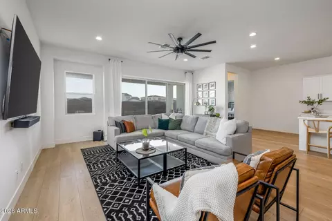 Living - 10209 E Thistle Ave, Mesa, AZ 85212 photo 2 of 2