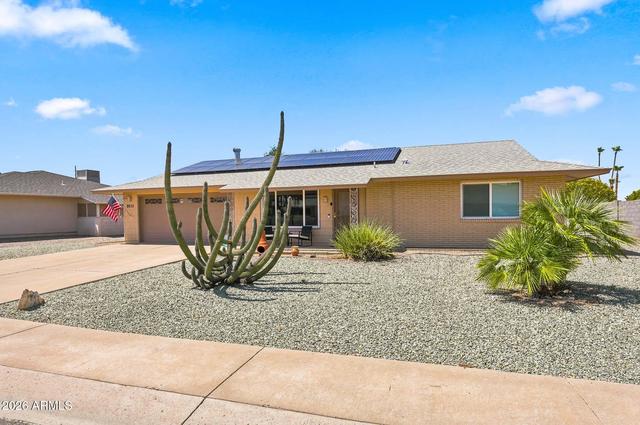 9810 W Blue Ridge Dr, Sun City, AZ 85351
