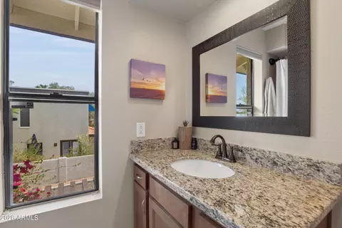 Bath - 4820 E Winston Dr #3, Phoenix, AZ 85044 photo 3 of 3
