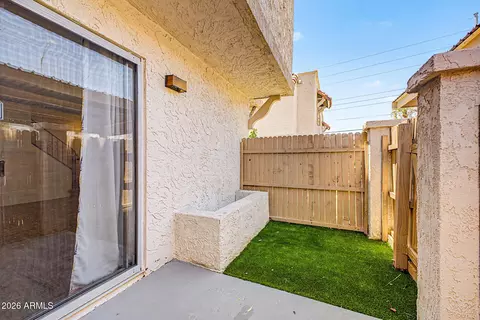 Exterior - 1212 E Lawrence Ln, Phoenix, AZ 85020 photo 3 of 5