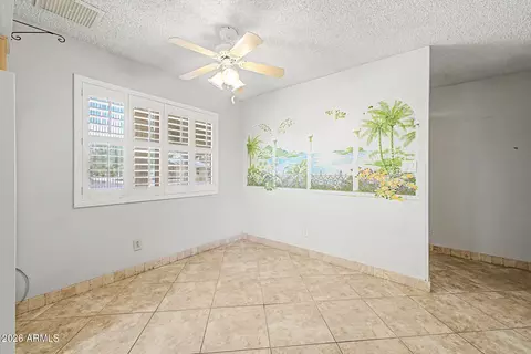 Dining - 7613 N 39th Ave, Phoenix, AZ 85051 photo 1 of 2