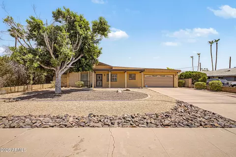 Exterior - 7613 N 39th Ave, Phoenix, AZ 85051 photo 1 of 8