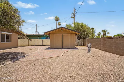 Exterior - 7613 N 39th Ave, Phoenix, AZ 85051 photo 8 of 8