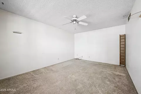 Living - 7613 N 39th Ave, Phoenix, AZ 85051 photo 1 of 4