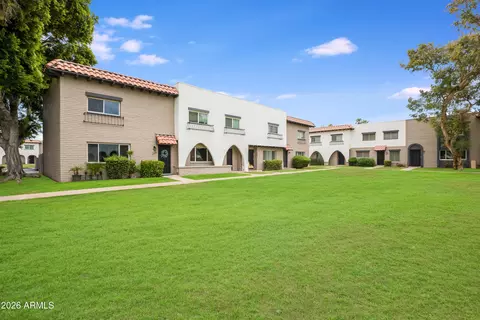 Exterior - 3836 N 30th St, Phoenix, AZ 85016 photo 5 of 7