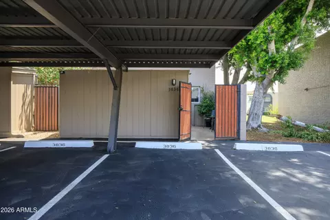 Exterior - 3836 N 30th St, Phoenix, AZ 85016 photo 6 of 7