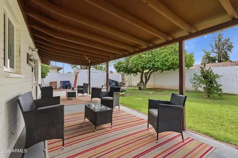 Exterior - 1635 E Dana Ave, Mesa, AZ 85204 photo 3 of 10