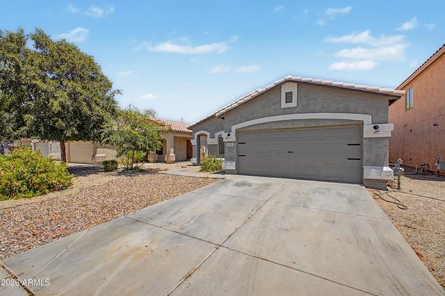 30333 N Plantation Dr, San Tan Valley, AZ 85143