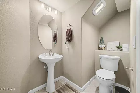 Bath - 4337 E Windmere Dr, Phoenix, AZ 85048 photo 1 of 4
