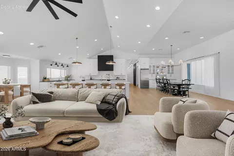 Living - 2265 E Bonanza Rd, Gilbert, AZ 85297 photo 1 of 4