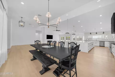 Dining - 2265 E Bonanza Rd, Gilbert, AZ 85297 photo 3 of 3