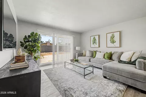 Living - 3227 W Montecito Ave, Phoenix, AZ 85017 photo 1 of 2