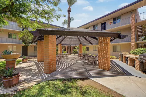 Exterior - 4727 E Lafayette Blvd #208, Phoenix, AZ 85018 photo 7 of 9