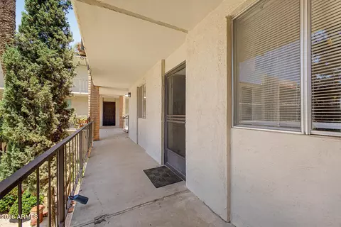 Exterior - 4727 E Lafayette Blvd #208, Phoenix, AZ 85018 photo 2 of 9