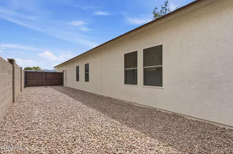 Exterior - 732 S Paustian Cir, Apache Junction, AZ 85120 photo 9 of 11