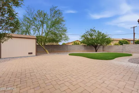 Exterior - 732 S Paustian Cir, Apache Junction, AZ 85120 photo 4 of 11