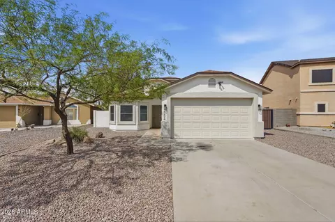 732 S Paustian Cir, Apache Junction, AZ 85120