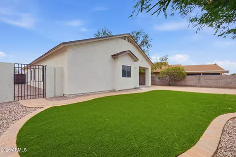 Exterior - 732 S Paustian Cir, Apache Junction, AZ 85120 photo 7 of 11