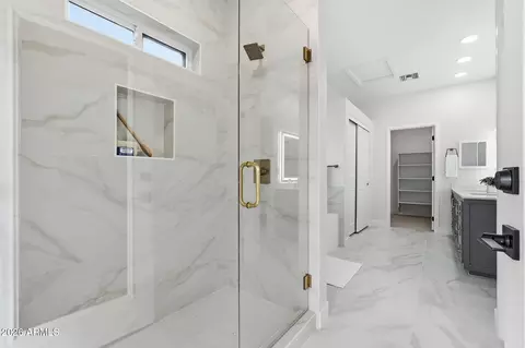Bath - 732 S Paustian Cir, Apache Junction, AZ 85120 photo 4 of 6