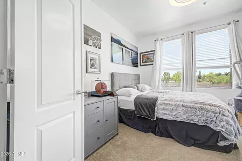 Bedroom - 1701 E Colter St #343, Phoenix, AZ 85016 photo 5 of 8