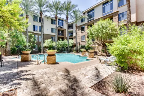 Exterior - 1701 E Colter St #343, Phoenix, AZ 85016 photo 4 of 4