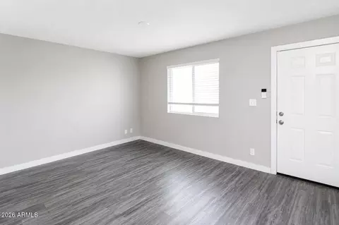 2210 W Devonshire Ave, Phoenix, AZ 85015 photo 9