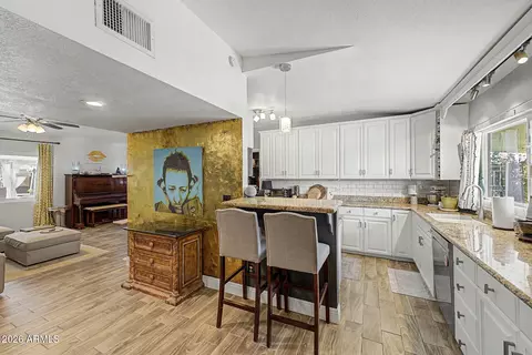 930 E Desert Ave, Apache Junction, AZ 85119 photo 13