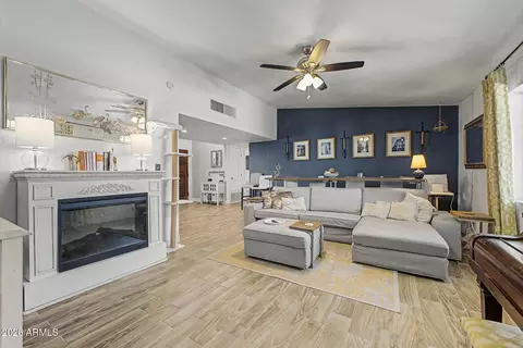 930 E Desert Ave, Apache Junction, AZ 85119 photo 5