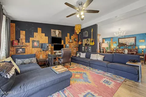 930 E Desert Ave, Apache Junction, AZ 85119 photo 9